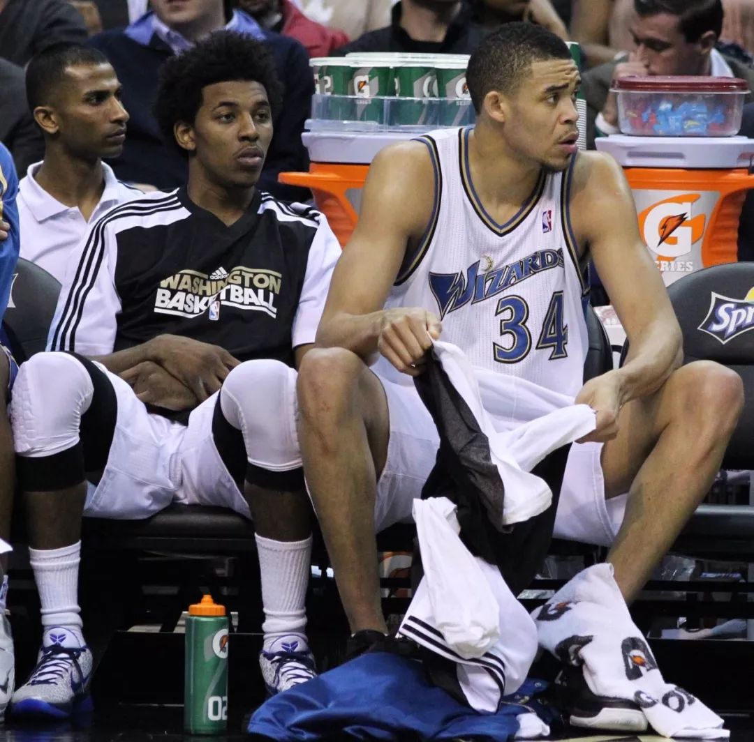 官方：大阪樱花与主帅帕帕斯续约至26／27赛季结束（大阪樱花官宣与主帅帕帕斯续约至2026／27赛季末）