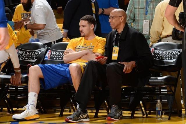 迪马：普利希奇因高烧未随队前往都灵，明日将决定是否出战（迪马：因高烧普利希奇未随队赴都灵，能否出战明日定夺）