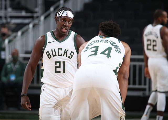 里瓦尔多：弗里克不能再这样下去，他需给亚马尔设计更多战术（里瓦尔多：弗里克该改变思路，多为亚马尔量身定制战术）