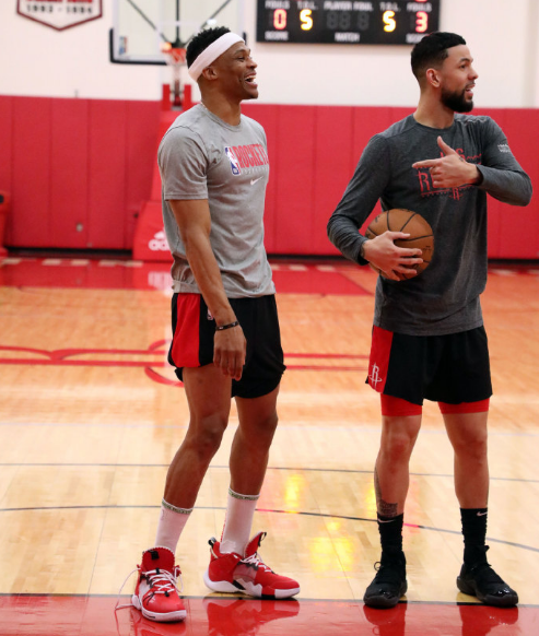 CBA杯战报：里勒25分，北控96-95险胜香港金牛（CBA杯快讯：里勒砍下25分，北控96-95一分险胜香港金牛）