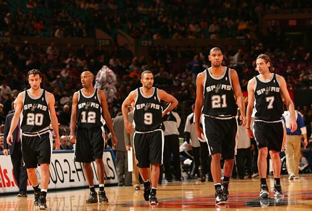 刘殿座：中超最佳守门员奖项对我意义重大，是鼓励也是鞭策（刘殿座：中超最佳门将荣誉意义重大，既是激励也是鞭策）