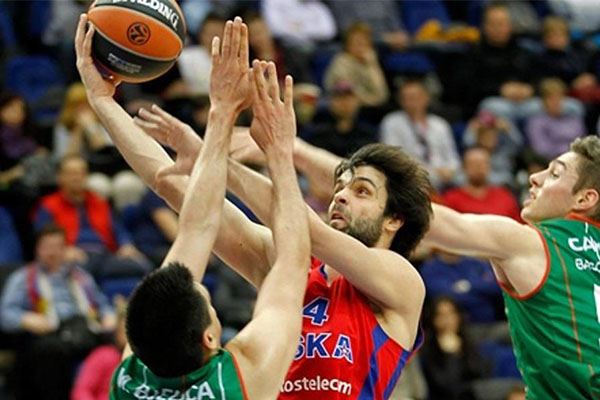 奇闻：巴西球星自掏腰包加盟中超！为赴华豪掷数十万人民币解约费（罕见一幕！巴西球星自费解约赴华，为加盟中超支付数十万人民币）